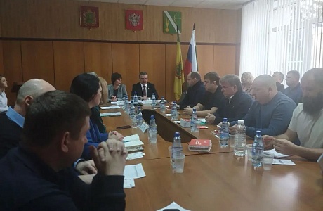 Михаил Лисин провел встречу с предпринимателями Бессоновского района